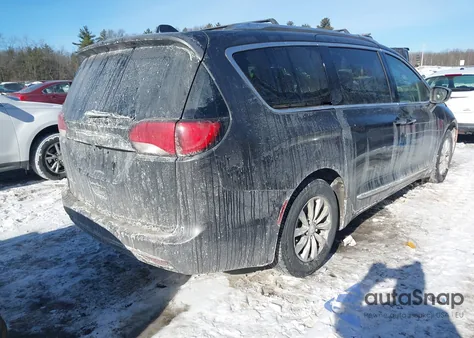 2018 Chrysler Pacifica Touring L из США, поврежденный, VIN 2C4RC1BG5JR290564